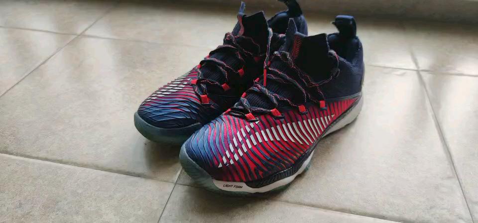 435码内长275剪了袜套的变色龙3代